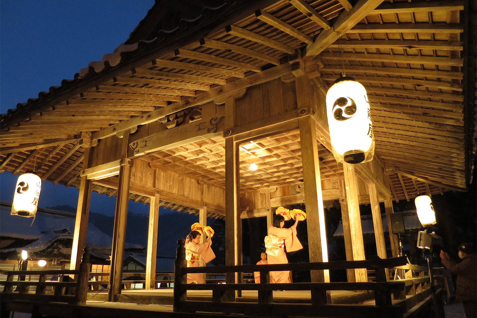 知井八幡神社 日本舞踊奉納